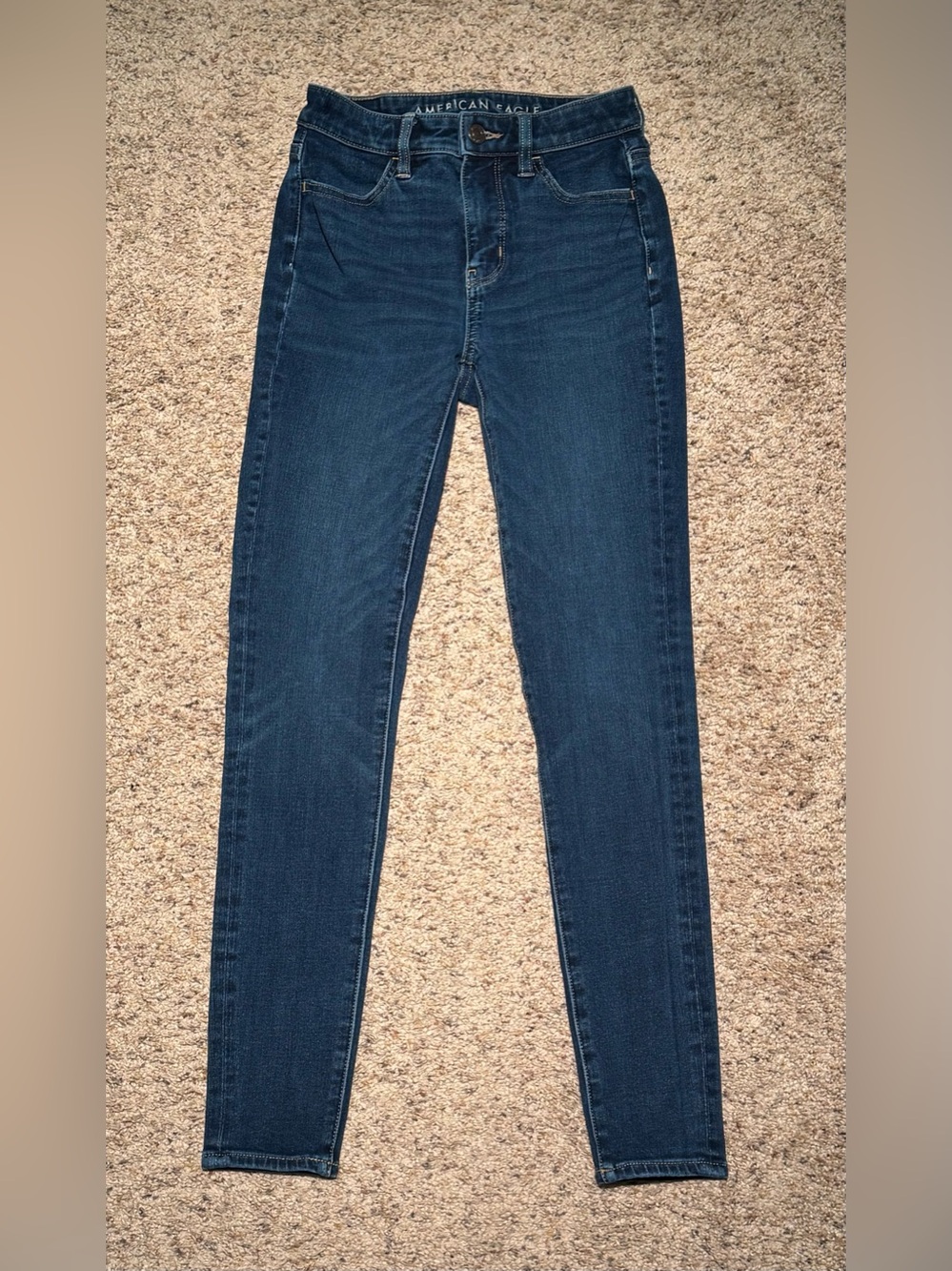 American Eagle Outfitters | Super High-Rise Denim Jegging Jean | Size 00